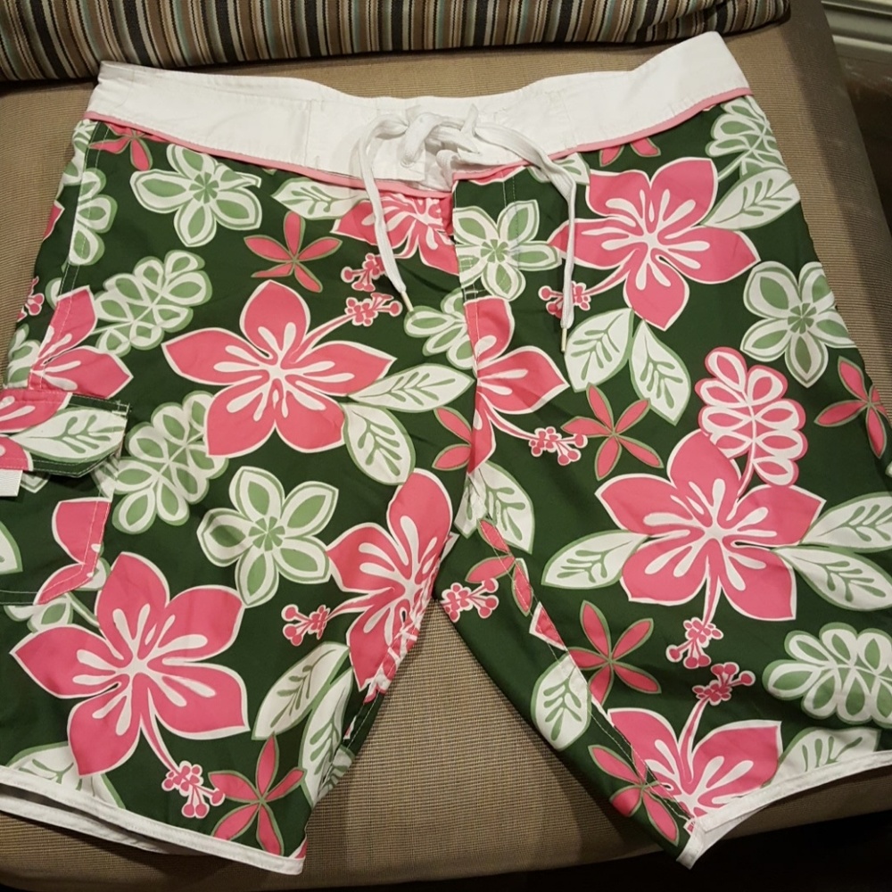 Board shorts